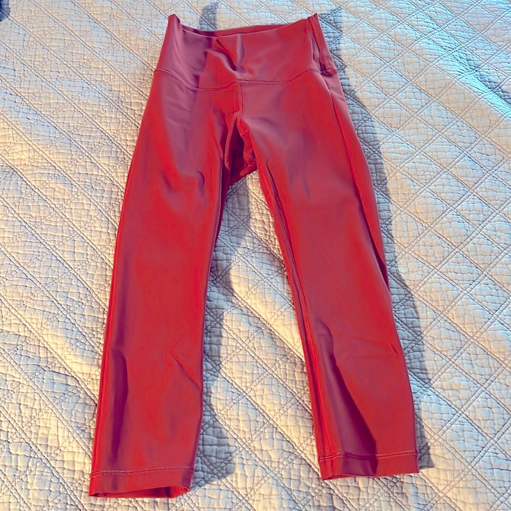 Pink lulu lemon leggings